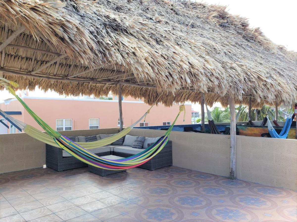 Beach Club Condos At Popeyes 키코커 외부 사진