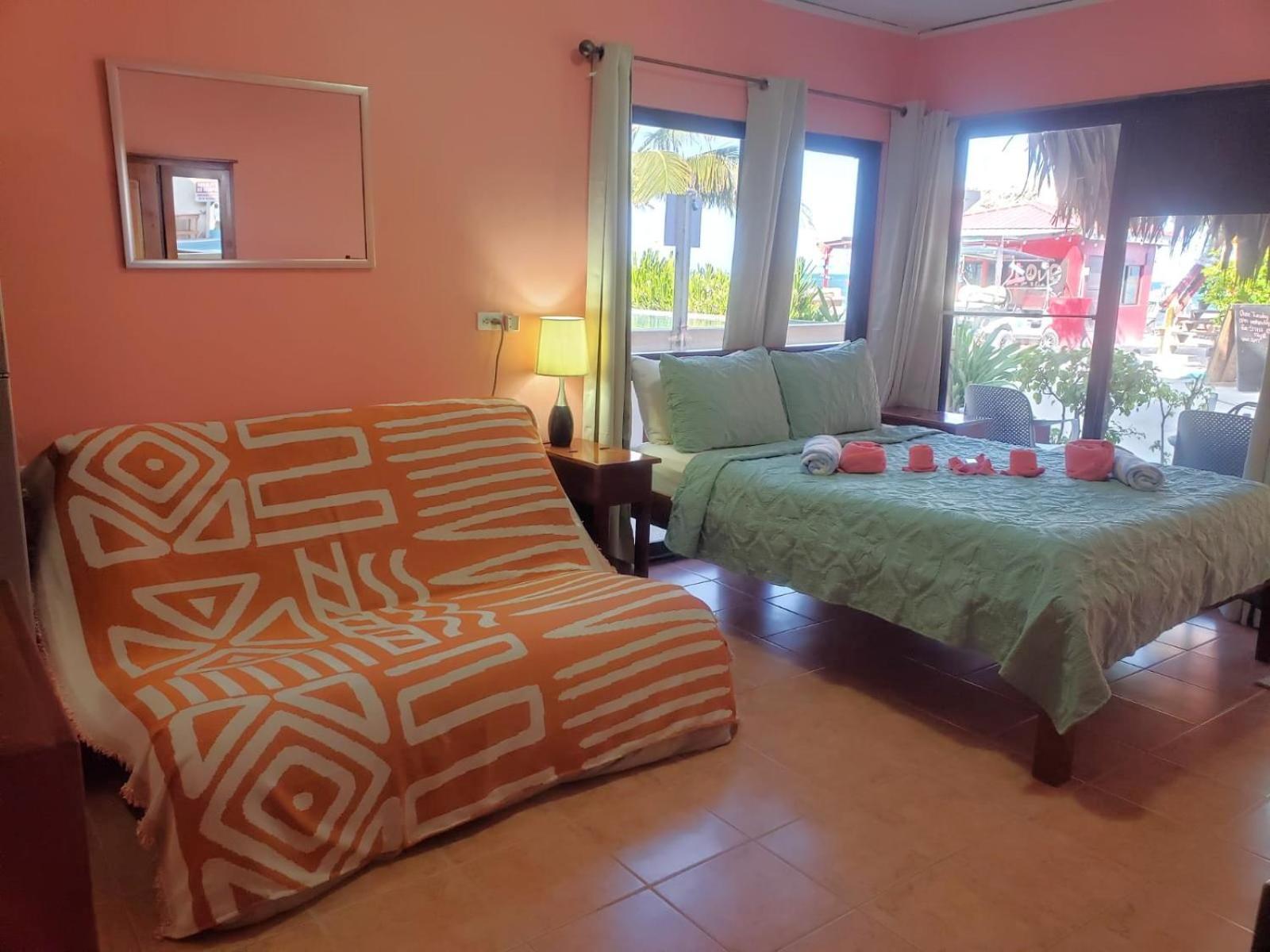 Beach Club Condos At Popeyes 키코커 외부 사진